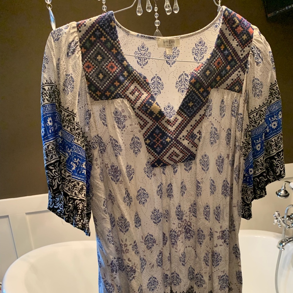 Umgee size large tunic